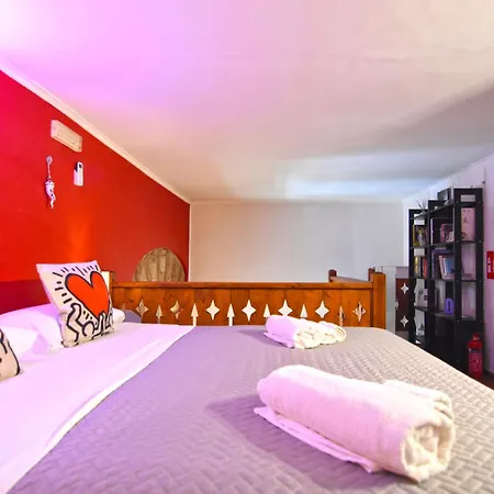 Naplessence נאפולי